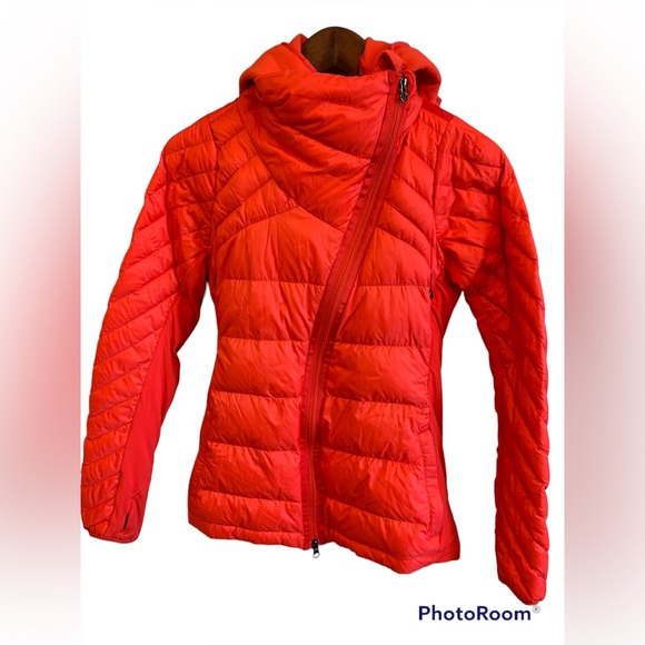 NWOT Lululemon Red Fall/Spring Jacket for Runners - Picture 2 of 16